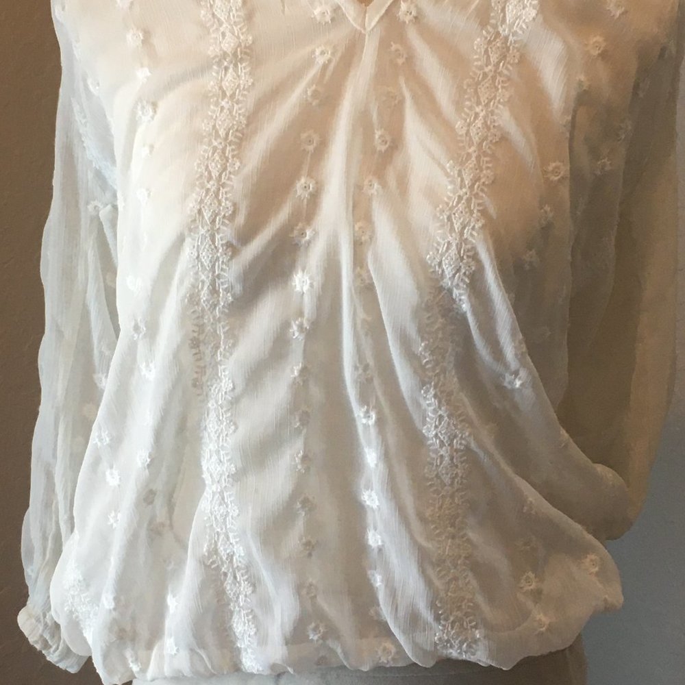 New Without Tags-Off White Bohemian Lace Style Shirt